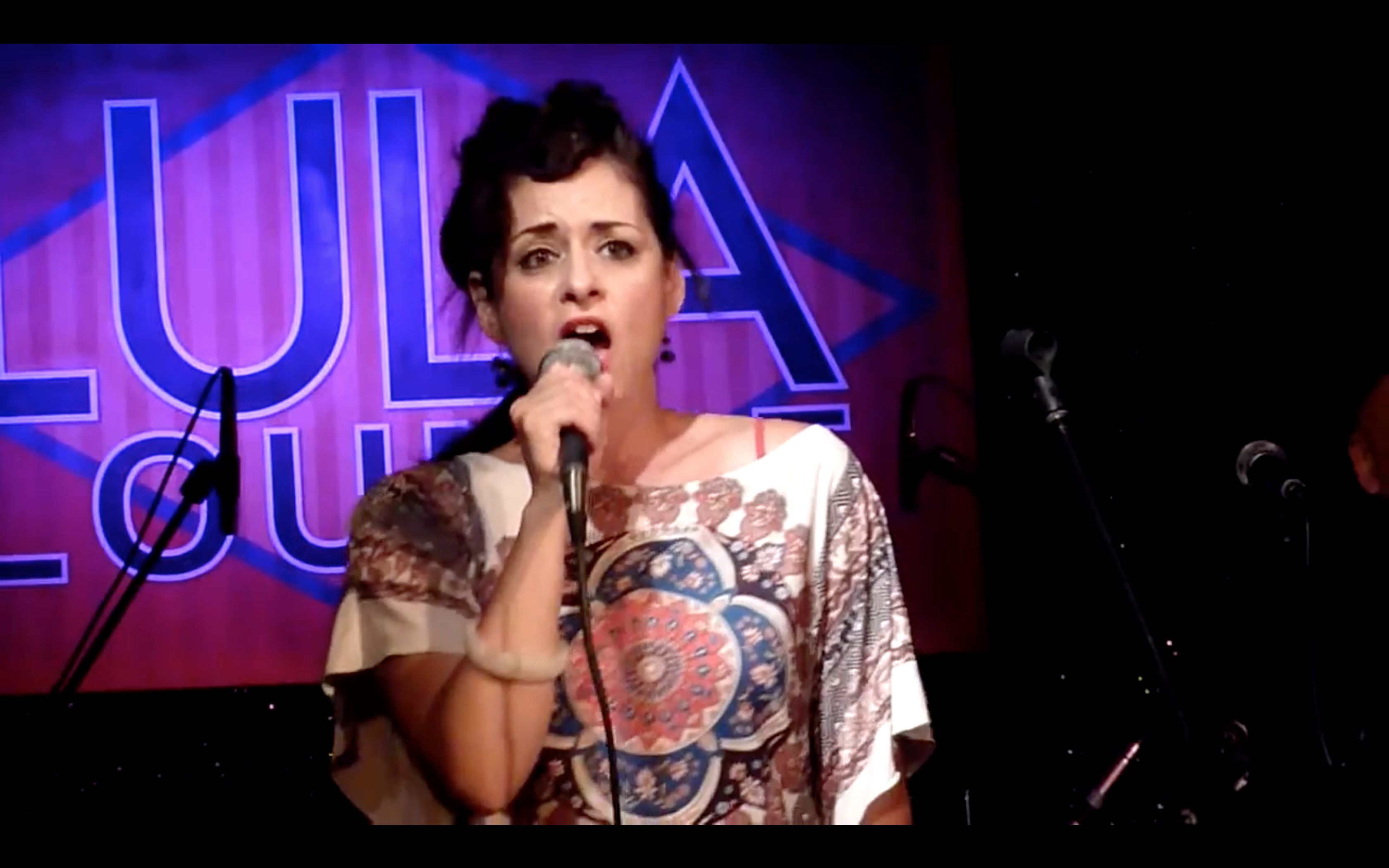 Kathryn Rose Performs Patsy Cline’s “Shoes”
